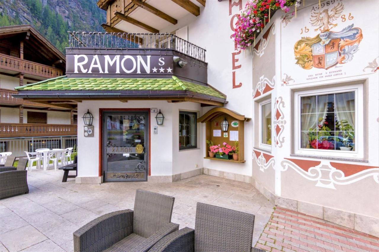 Hotel Ramon Campitello di Fassa Exteriör bild